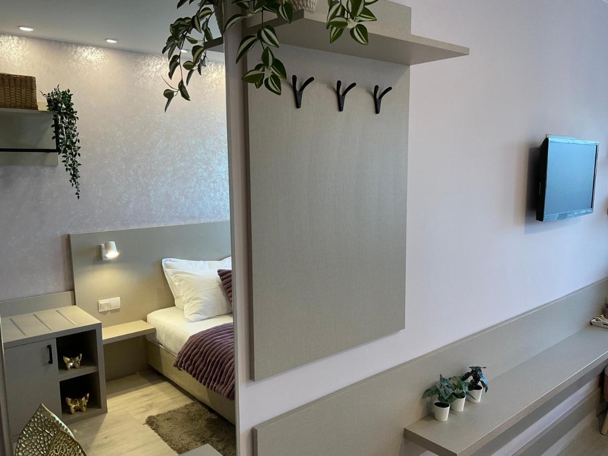 Guest Rooms Tsarevets Veliko Tărnovo Esterno foto